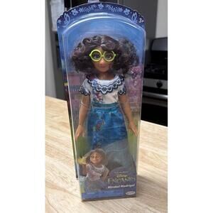 Disney Encanto Mirabel Madrigal Doll New In Original Package Fashion Doll